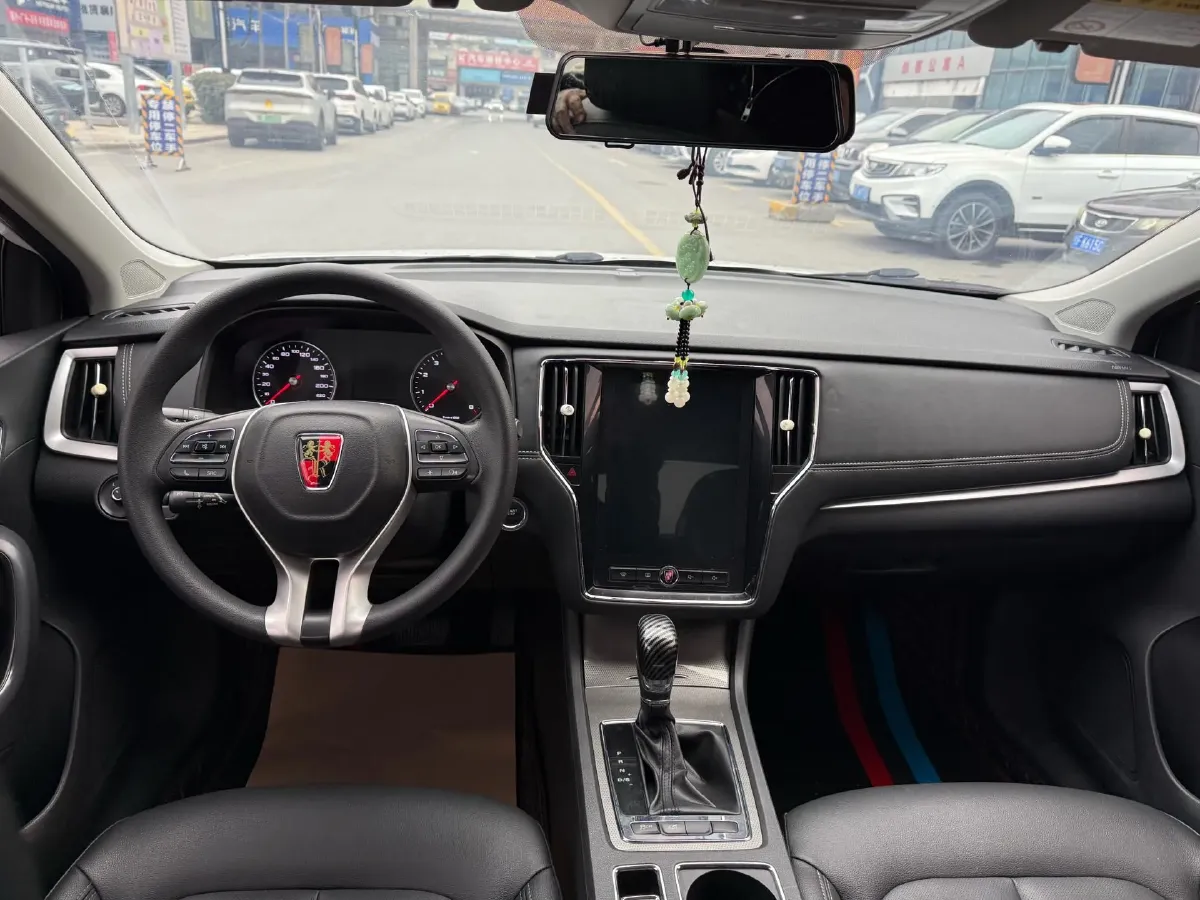 2020 Roewe i6 1.6L 125HP L4 CVT,autocango,china used car exporter,china ev exporter,chinese used car exporter,chinese used ev exporter