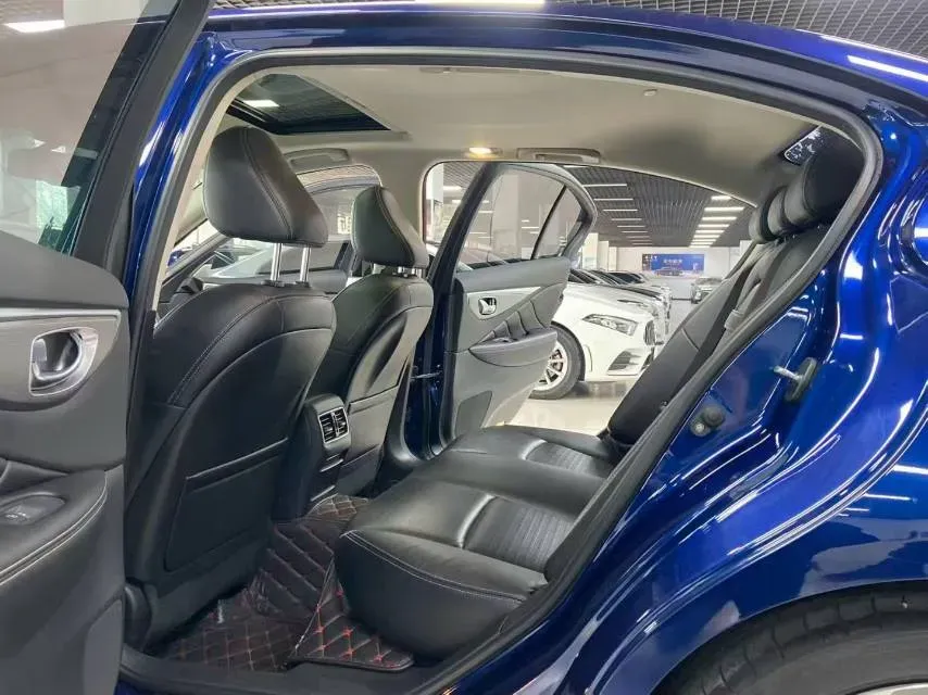 2018 MAXUS G10 2.0T 224HP L4 6AT,autocango,china used car exporter,china ev exporter,chinese used car exporter,chinese used ev exporter