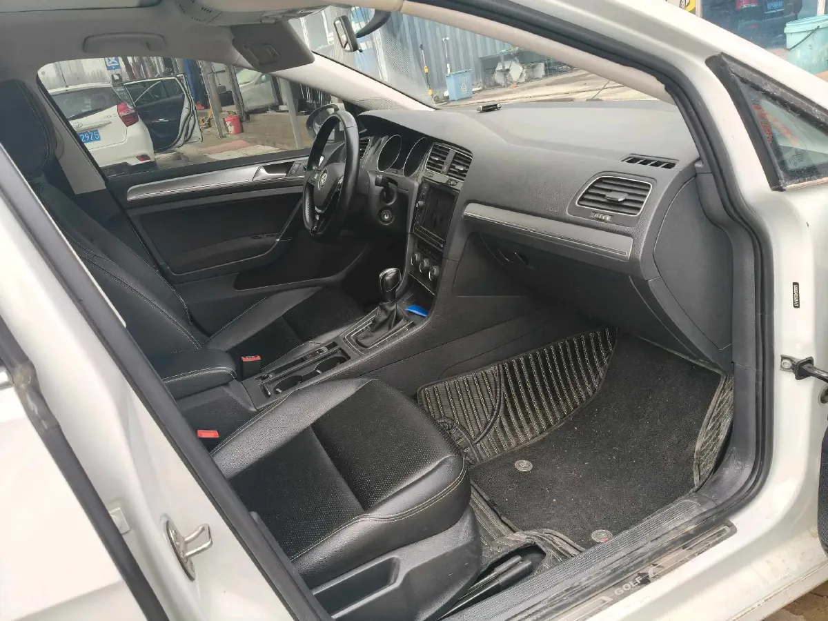2019 Volkswagen Golf 1.2T 116HP L4 7DCT,autocango,china used car exporter,china ev exporter,chinese used car exporter,chinese used ev exporter