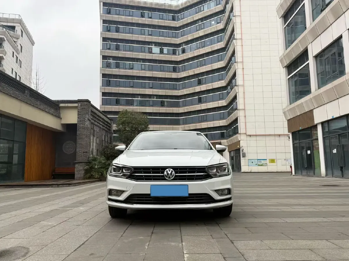 2018 Volkswagen Bora 1.4T 131HP L4 7DCT,autocango,china used car exporter,china ev exporter,chinese used car exporter,chinese used ev exporter