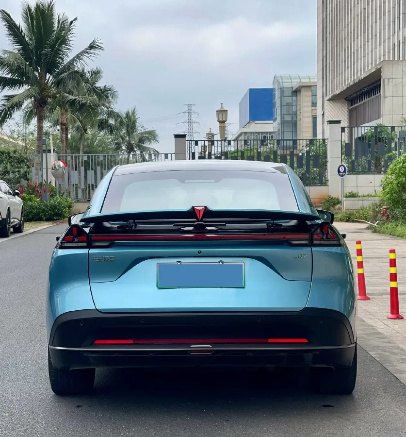 2024 Deepal L07 1.5L 98HP L4 REEV 28.39KWH,autocango,china used car exporter,china ev exporter,chinese used car exporter,chinese used ev exporter