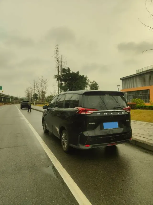 2022 MAXUS G50 1.5T 169HP L4 7DCT,autocango,china used car exporter,china ev exporter,chinese used car exporter,chinese used ev exporter