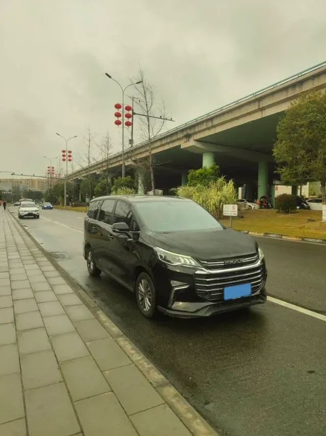 2022 MAXUS G50 1.5T 169HP L4 7DCT,autocango,china used car exporter,china ev exporter,chinese used car exporter,chinese used ev exporter