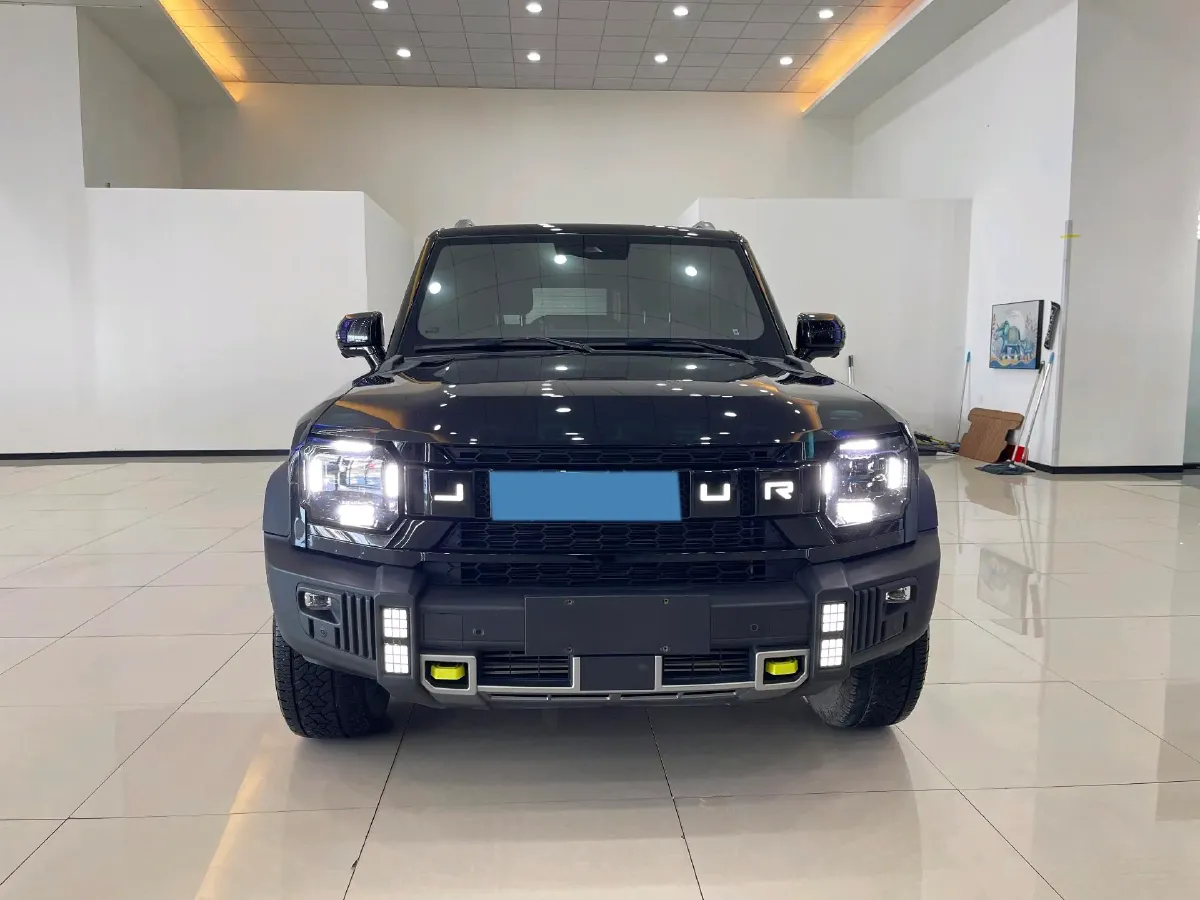 2023 Jetour Traveller 2.0T 254HP L4 7DCT,autocango,china used car exporter,china ev exporter,chinese used car exporter,chinese used ev exporter