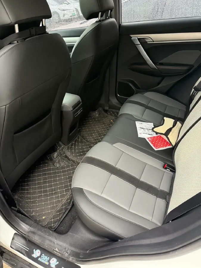 2023 Geely Coolray 1.5T 181HP L4 7DCT,autocango,china used car exporter,china ev exporter,chinese used car exporter,chinese used ev exporter