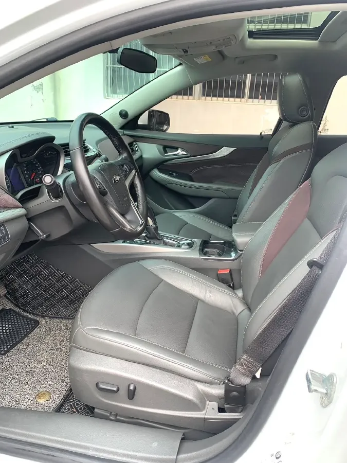 2018 Chevrolet Malibu 1.5T 170HP L4 6AT,autocango,china used car exporter,china ev exporter,chinese used car exporter,chinese used ev exporter