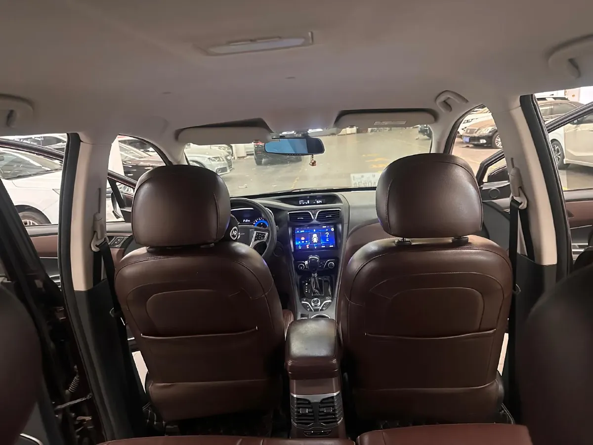 2017 HaiMa Family F7 1.5T 165HP L4 6AT,autocango,china used car exporter,china ev exporter,chinese used car exporter,chinese used ev exporter