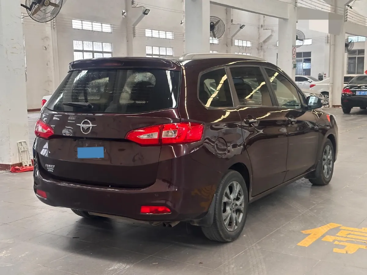 2017 HaiMa Family F7 1.5T 165HP L4 6AT,autocango,china used car exporter,china ev exporter,chinese used car exporter,chinese used ev exporter