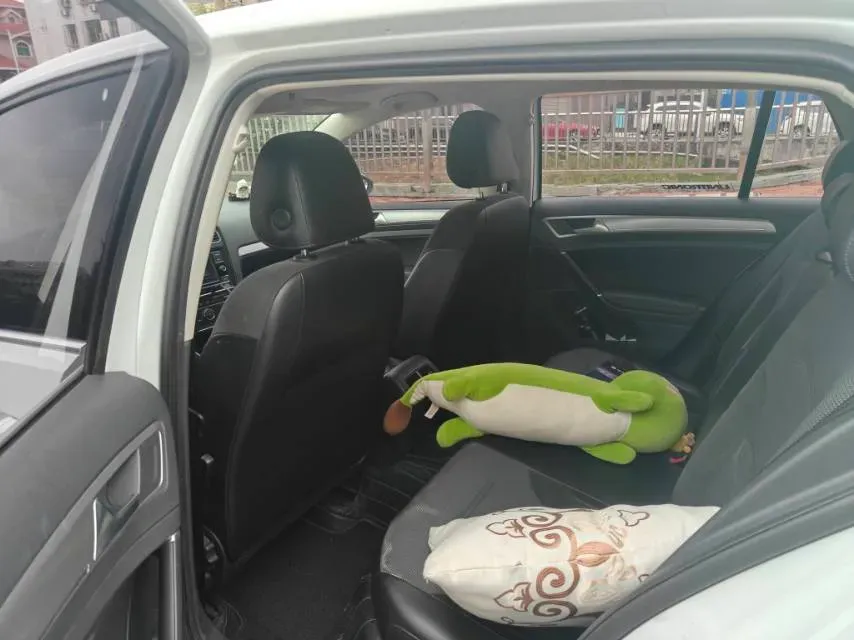 2018 Volkswagen Golf 1.2T 116HP L4 7DCT,autocango,china used car exporter,china ev exporter,chinese used car exporter,chinese used ev exporter