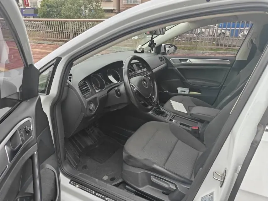 2018 Volkswagen Golf 1.2T 116HP L4 7DCT,autocango,china used car exporter,china ev exporter,chinese used car exporter,chinese used ev exporter