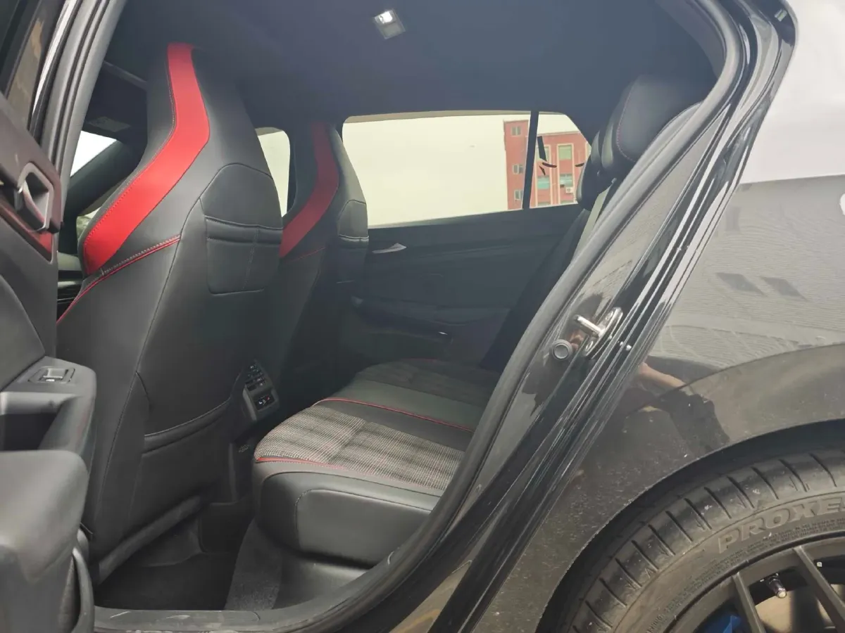 2021 Honda CR-V 1.5T 193HP L4 CVT,autocango,china used car exporter,china ev exporter,chinese used car exporter,chinese used ev exporter