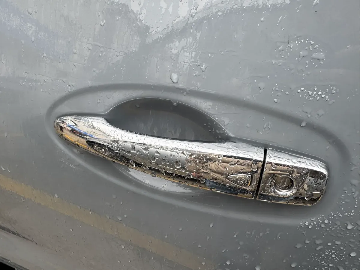 2022 Dongfeng RuiQi 7 2.3T 166HP L4 6MT,autocango,china used car exporter,china ev exporter,chinese used car exporter,chinese used ev exporter