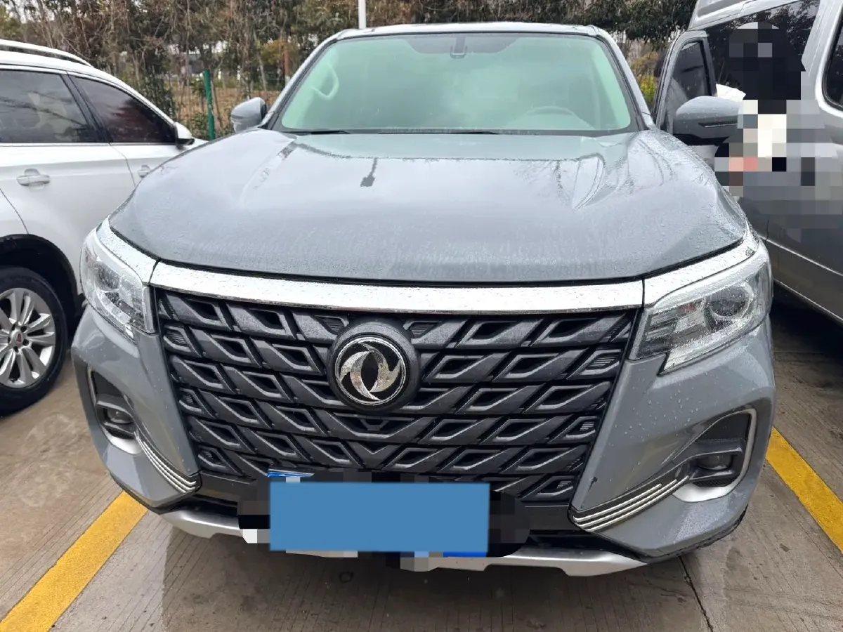 2022 Dongfeng RuiQi 7 2.3T 166HP L4 6MT,autocango,china used car exporter,china ev exporter,chinese used car exporter,chinese used ev exporter