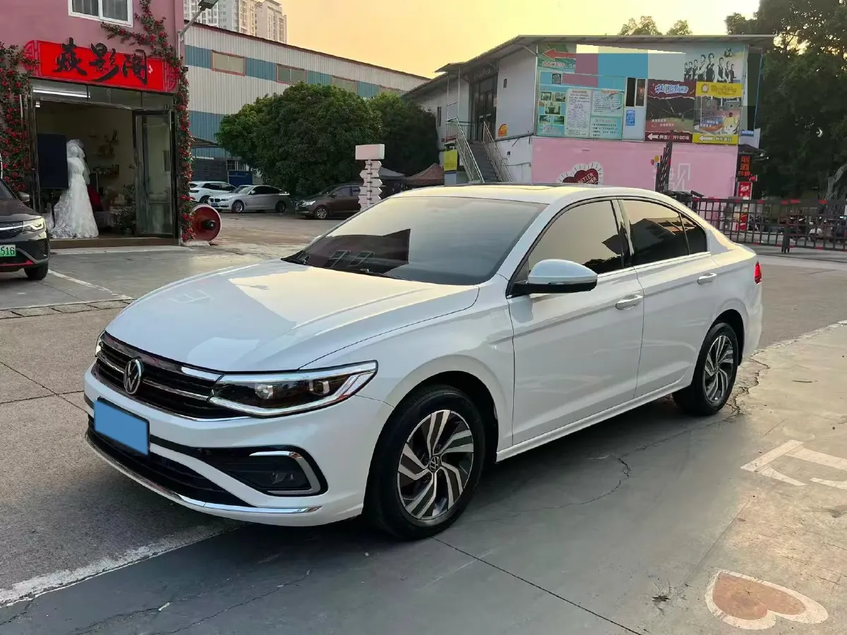 2023 Volkswagen Bora 1.2T 116HP L4 7DCT,autocango,china used car exporter,china ev exporter,chinese used car exporter,chinese used ev exporter