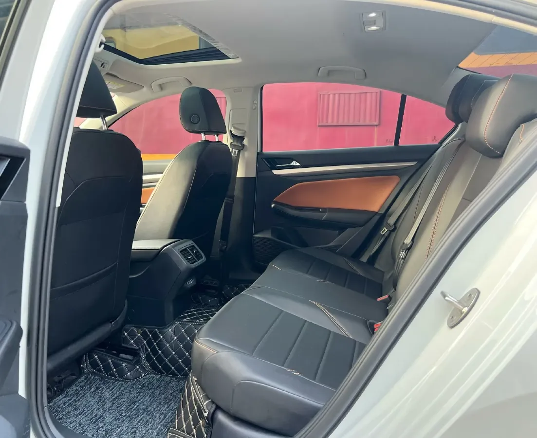 2023 Volkswagen Bora 1.2T 116HP L4 7DCT,autocango,china used car exporter,china ev exporter,chinese used car exporter,chinese used ev exporter