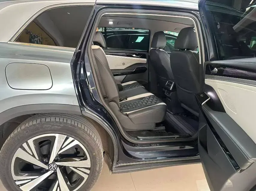 2022 ARCFOX αT BEV 94.5KWH,autocango,china used car exporter,china ev exporter,chinese used car exporter,chinese used ev exporter