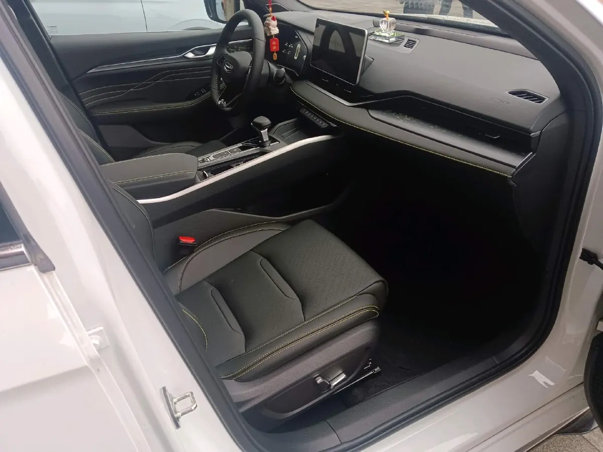 2023 Geely Preface 1.5T 181HP L4 7DCT,autocango,china used car exporter,china ev exporter,chinese used car exporter,chinese used ev exporter