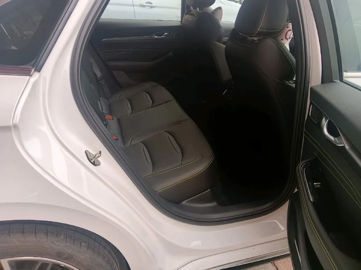 2023 Geely Preface 1.5T 181HP L4 7DCT,autocango,china used car exporter,china ev exporter,chinese used car exporter,chinese used ev exporter