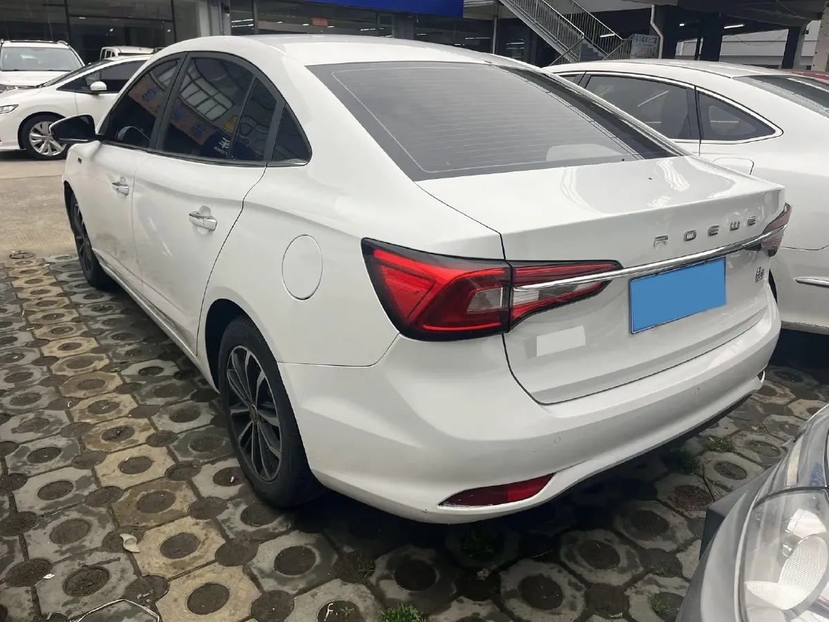 2019 Roewe i5 1.5L 120HP L4 CVT,autocango,china used car exporter,china ev exporter,chinese used car exporter,chinese used ev exporter
