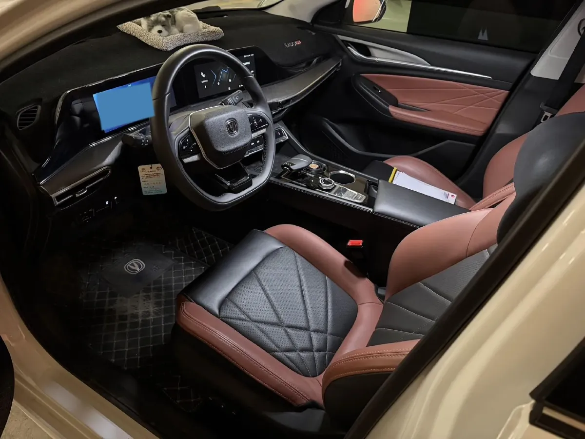 2022 ChangAn Eado 1.4T 160HP L4 7DCT,autocango,china used car exporter,china ev exporter,chinese used car exporter,chinese used ev exporter