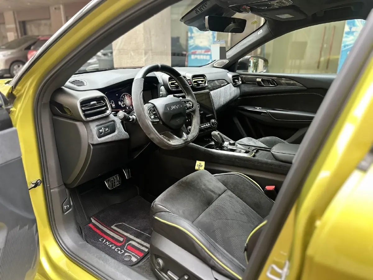 2019 LYNK&CO 03 2.0T 254HP L4 8AT,autocango,china used car exporter,china ev exporter,chinese used car exporter,chinese used ev exporter