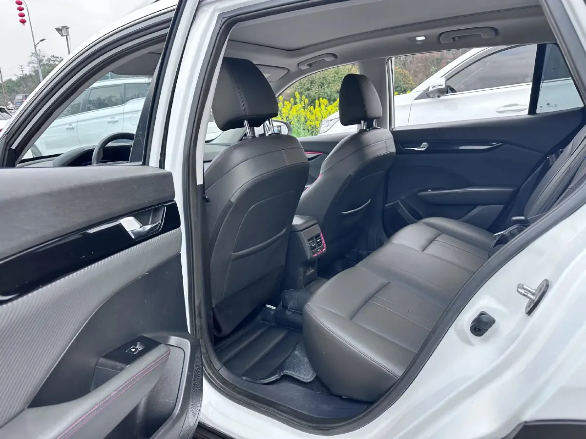 2021 DongFeng Aeolus YiXuan GS 1.5T 150HP L4 6DCT,autocango,china used car exporter,china ev exporter,chinese used car exporter,chinese used ev exporter