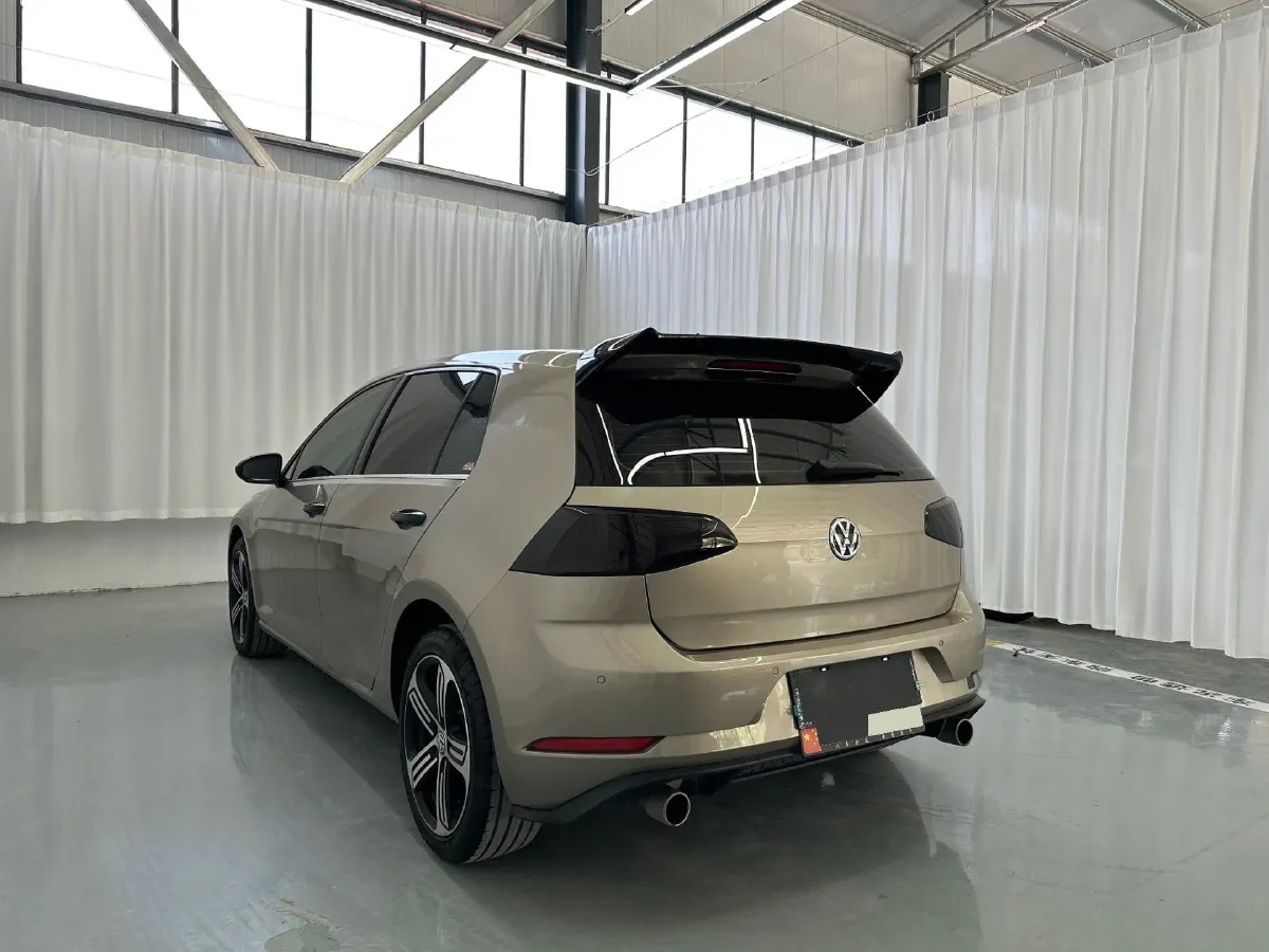 2019 Brilliance Auto V7 1.8T 231HP L4 7DCT,autocango,china used car exporter,china ev exporter,chinese used car exporter,chinese used ev exporter