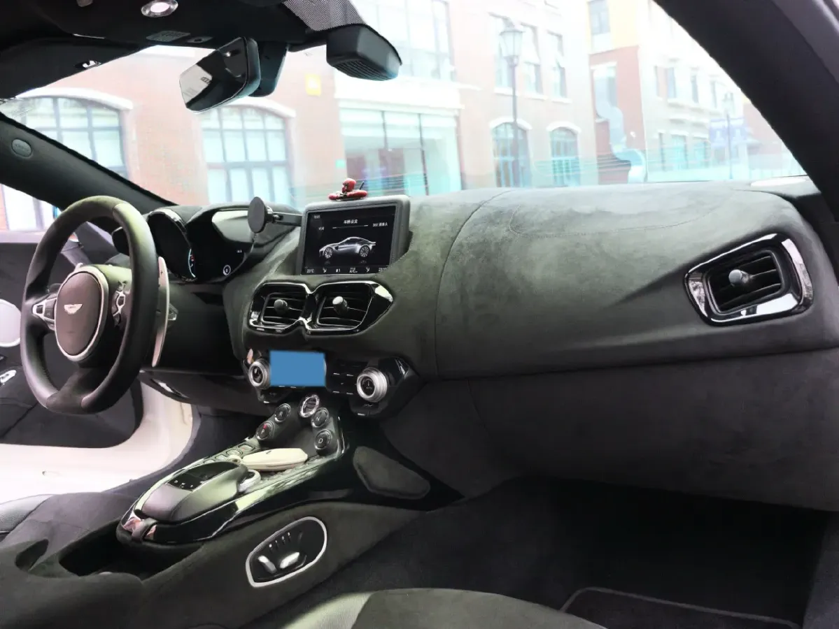 2018 Aston Martin V8 Vantage 4.0T 510HP V8 8AT,autocango,china used car exporter,china ev exporter,chinese used car exporter,chinese used ev exporter