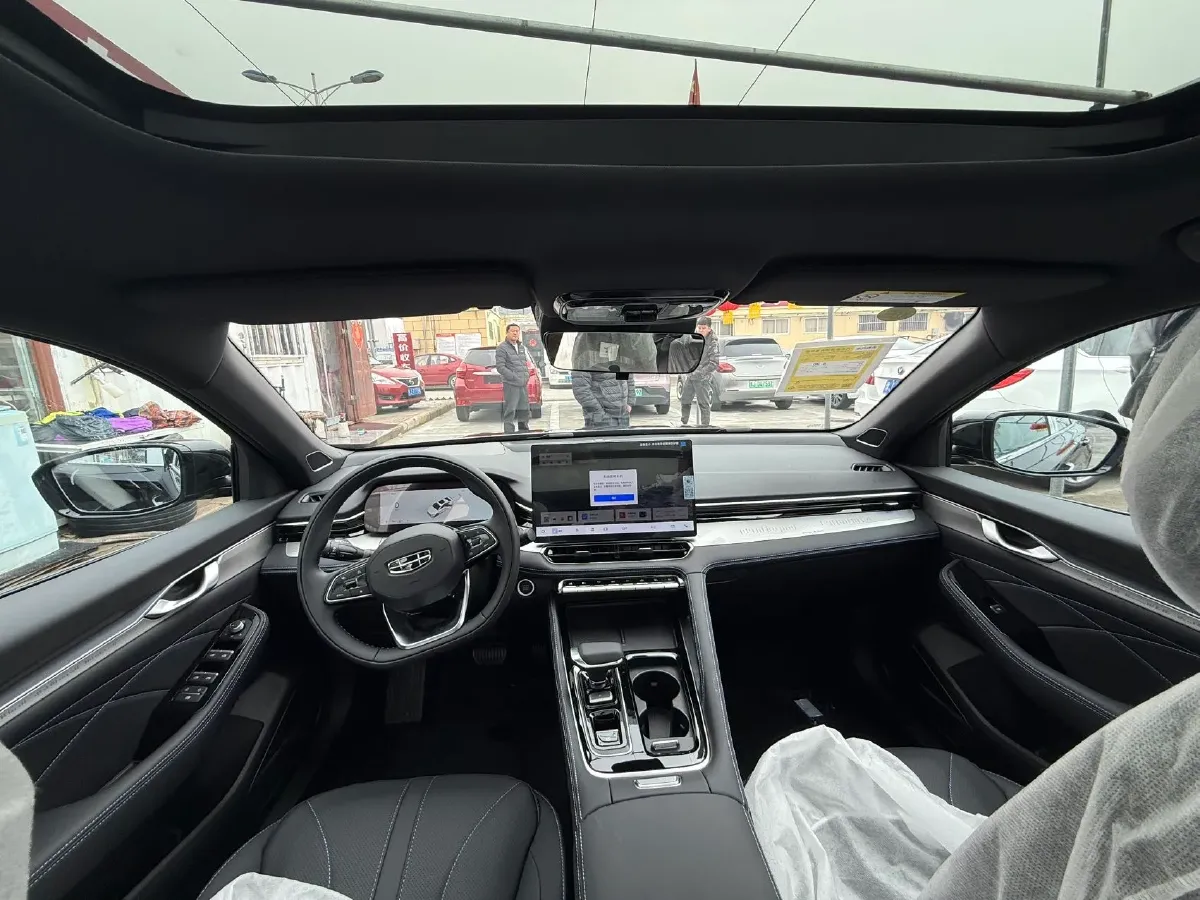 2026 Geely Preface 1.5T 181HP L4 7DCT,autocango,china used car exporter,china ev exporter,chinese used car exporter,chinese used ev exporter