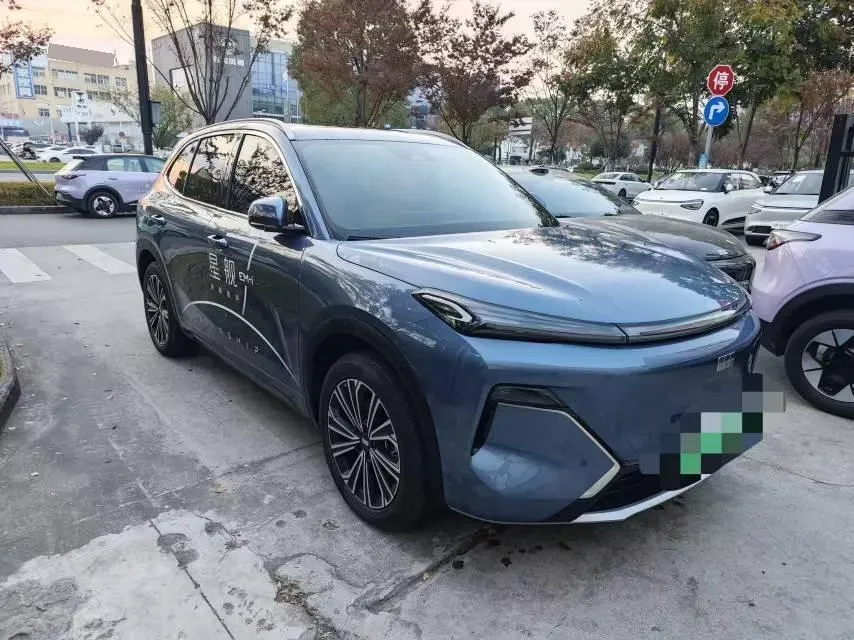 2025 ChangAn KuaYue KuaYueXing V7 EV BEV 50.23KWH,autocango,china used car exporter,china ev exporter,chinese used car exporter,chinese used ev exporter