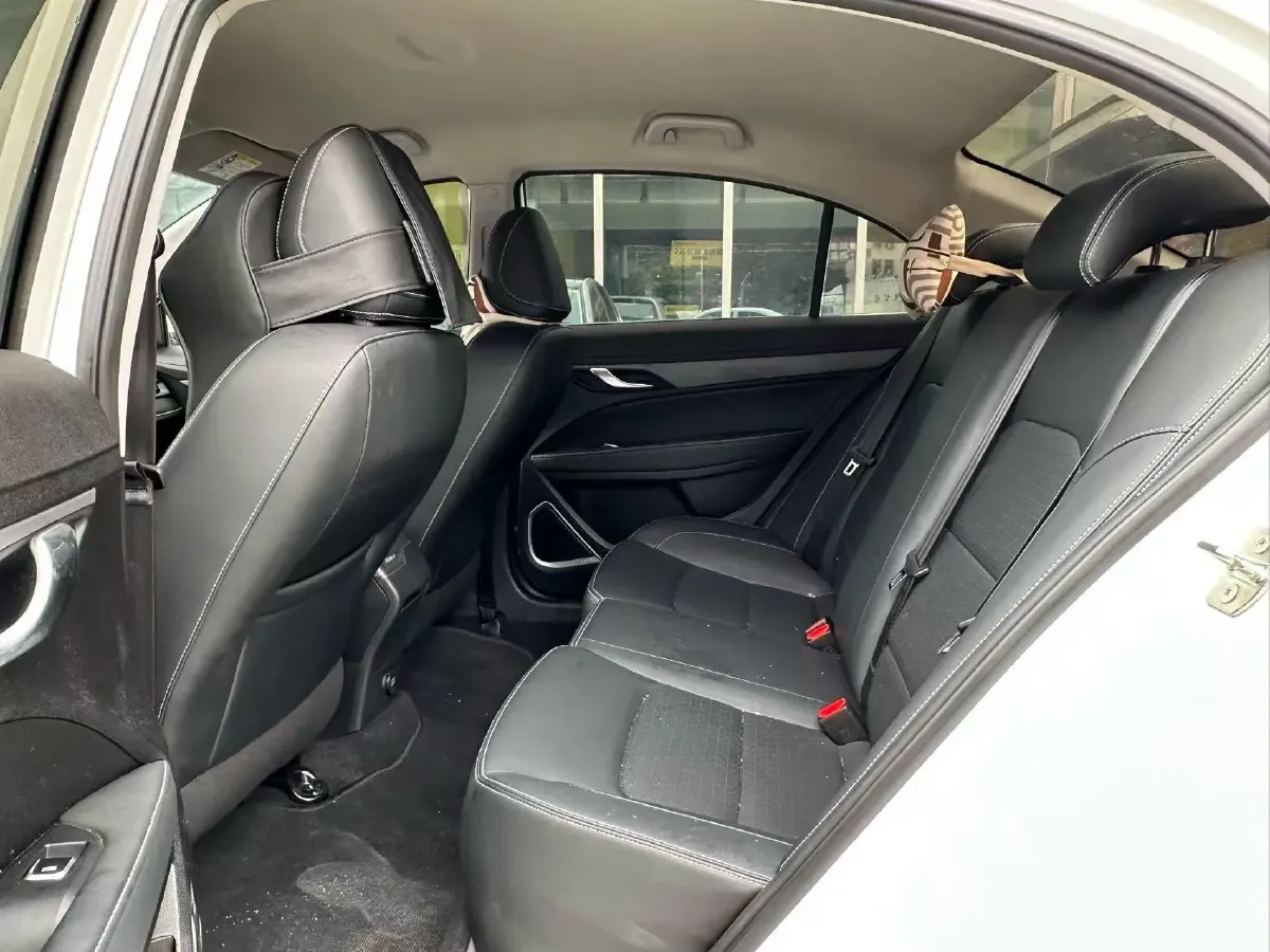 2021 Geely Emgrand 1.5L 109HP L4 CVT,autocango,china used car exporter,china ev exporter,chinese used car exporter,chinese used ev exporter