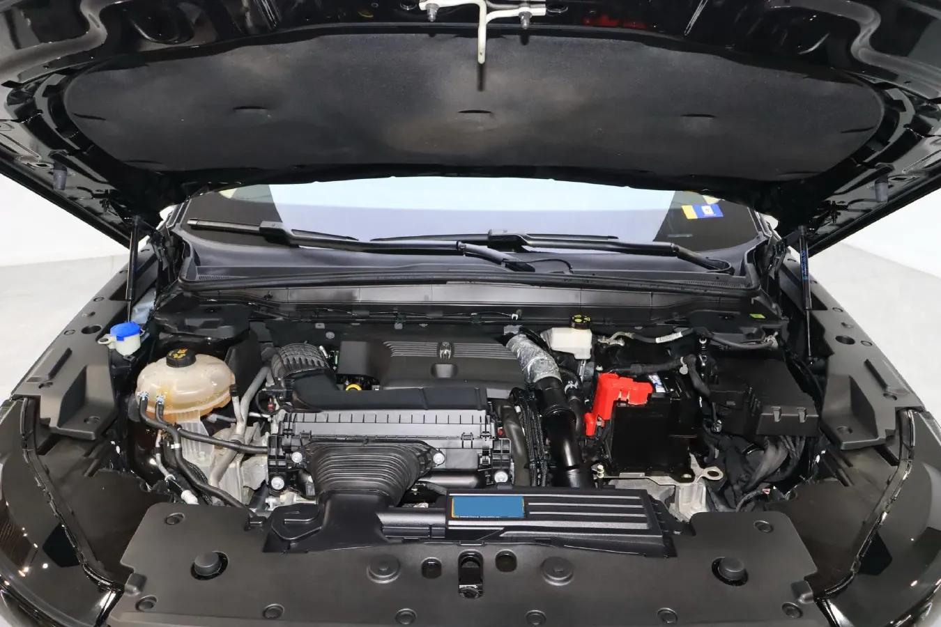 2023 Lincoln Nautilus 2.0T 261HP L4 8AT,autocango,china used car exporter,china ev exporter,chinese used car exporter,chinese used ev exporter