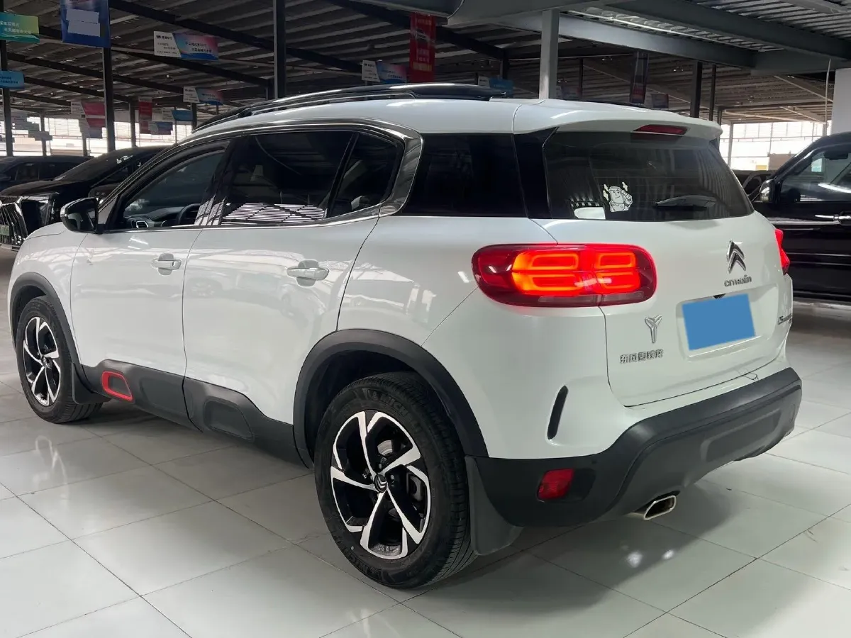 2019 Citroen C5 Aircross 1.6T 170HP L4 6AT,autocango,china used car exporter,china ev exporter,chinese used car exporter,chinese used ev exporter