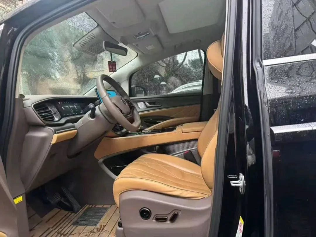 2022 HongQi HS7 3.0T 337HP V6 8AT,autocango,china used car exporter,china ev exporter,chinese used car exporter,chinese used ev exporter