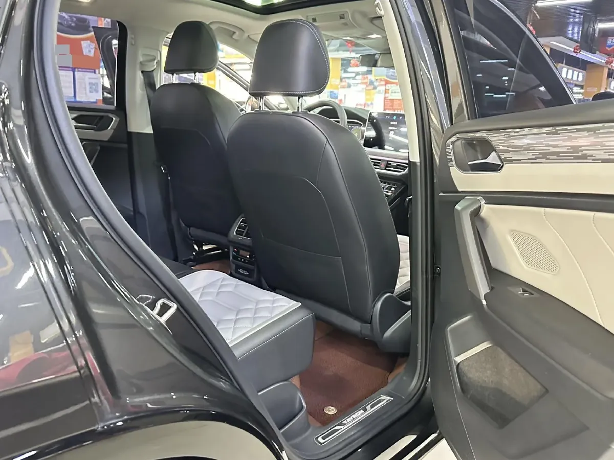 2023 Volkswagen Tayron 2.0T 186HP L4 7DCT,autocango,china used car exporter,china ev exporter,chinese used car exporter,chinese used ev exporter