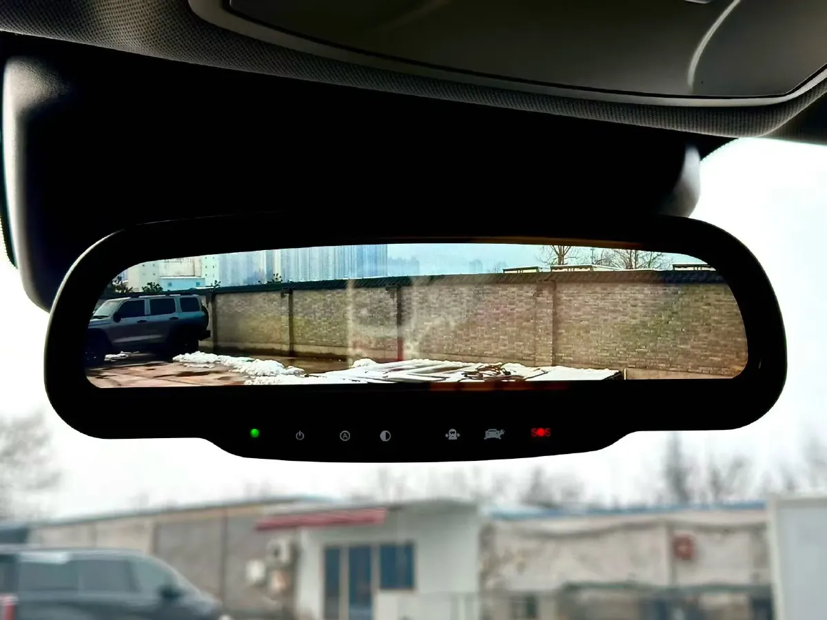 2017 WEY VV7 2.0T 234HP L4 7DCT,autocango,china used car exporter,china ev exporter,chinese used car exporter,chinese used ev exporter