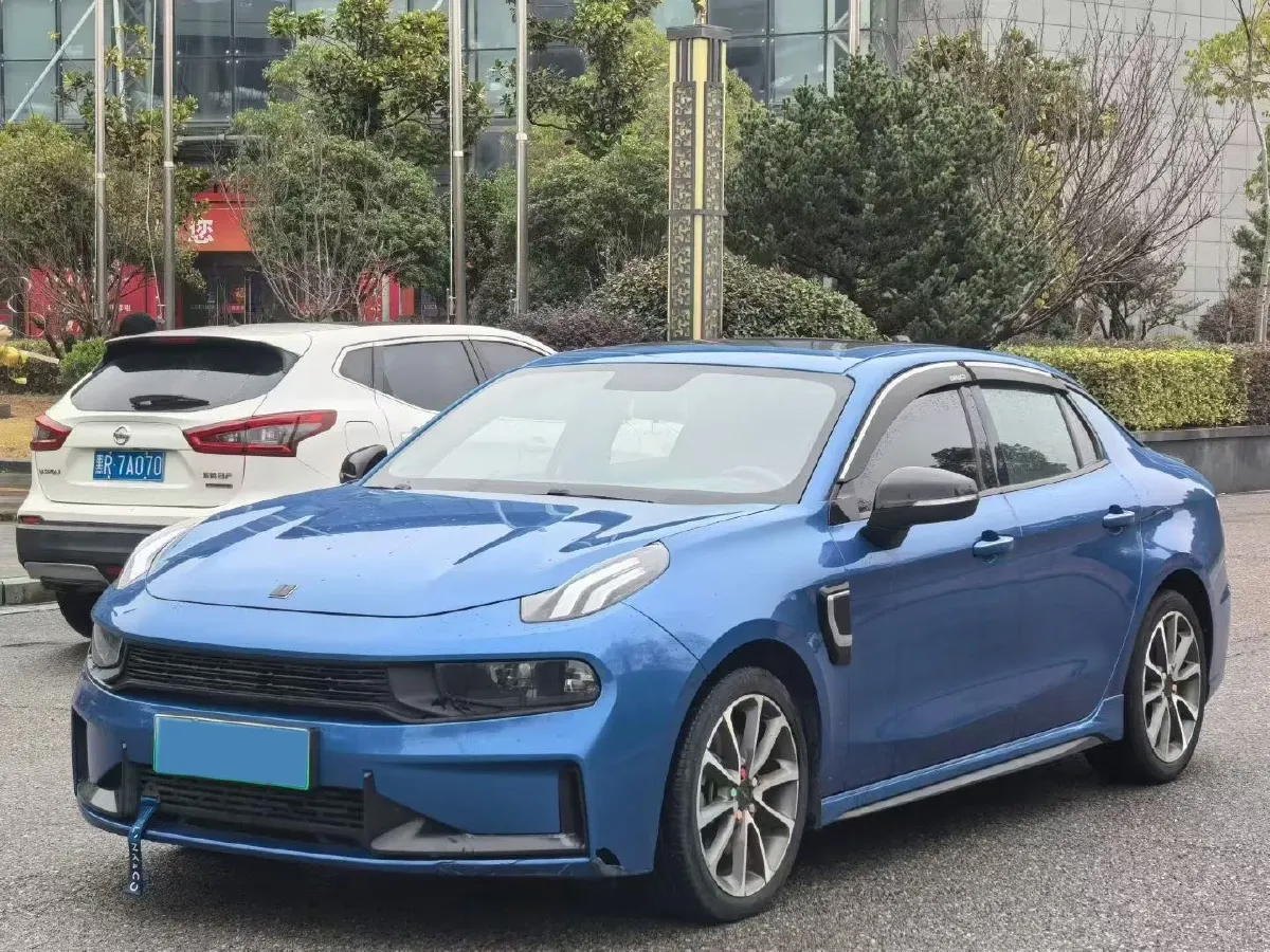 2019 LYNK&CO 03 New Energy 1.5T 180HP L3 7DCT PHEV 9.4KWH,autocango,china used car exporter,china ev exporter,chinese used car exporter,chinese used ev exporter