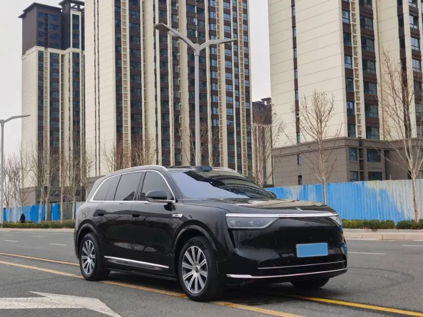 2025 AITO AITO M8 REEV 160HP REEV 53.4KWH,autocango,china used car exporter,china ev exporter,chinese used car exporter,chinese used ev exporter