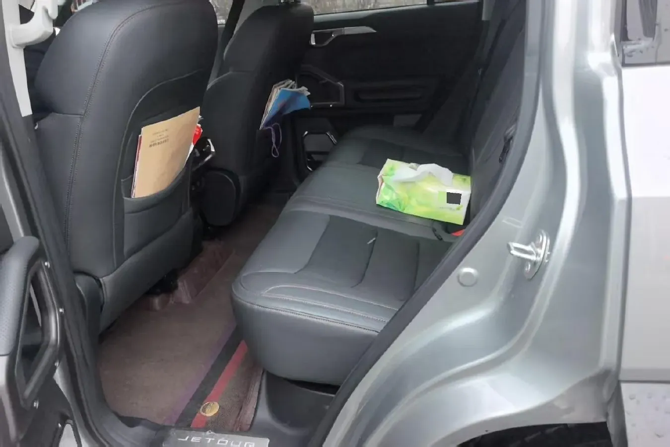 2023 Jetour Traveller 2.0T 254HP L4 7DCT,autocango,china used car exporter,china ev exporter,chinese used car exporter,chinese used ev exporter