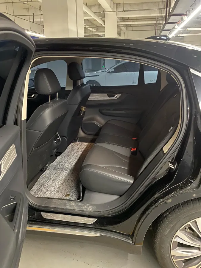 2023 HongQi E-QM5 BEV 82KWH,autocango,china used car exporter,china ev exporter,chinese used car exporter,chinese used ev exporter