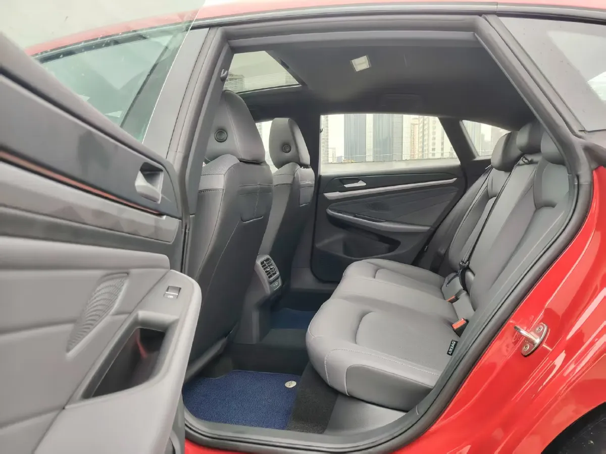 2026 Volkswagen Lamando 2.0T 220HP L4 7DCT,autocango,china used car exporter,china ev exporter,chinese used car exporter,chinese used ev exporter