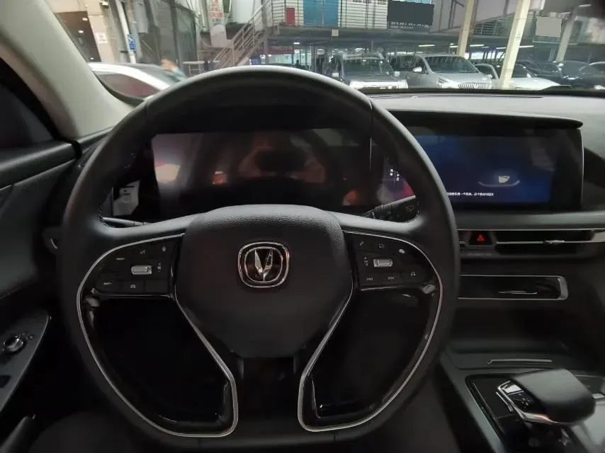 2021 ChangAn CS75 Plus 1.5T 178HP L4 6AT,autocango,china used car exporter,china ev exporter,chinese used car exporter,chinese used ev exporter