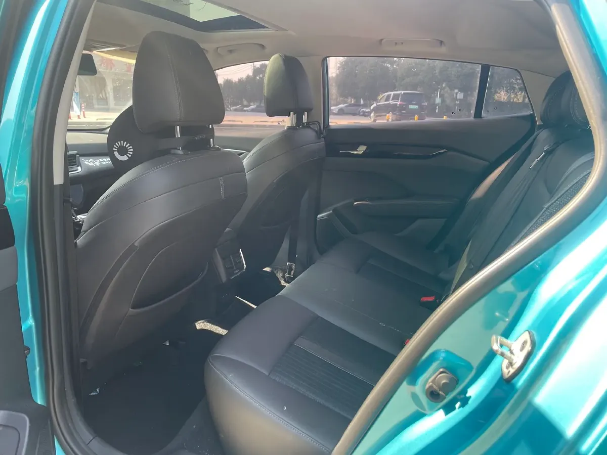 2020 DongFeng Aeolus YiXuan 1.5T 150HP L4 6DCT,autocango,china used car exporter,china ev exporter,chinese used car exporter,chinese used ev exporter