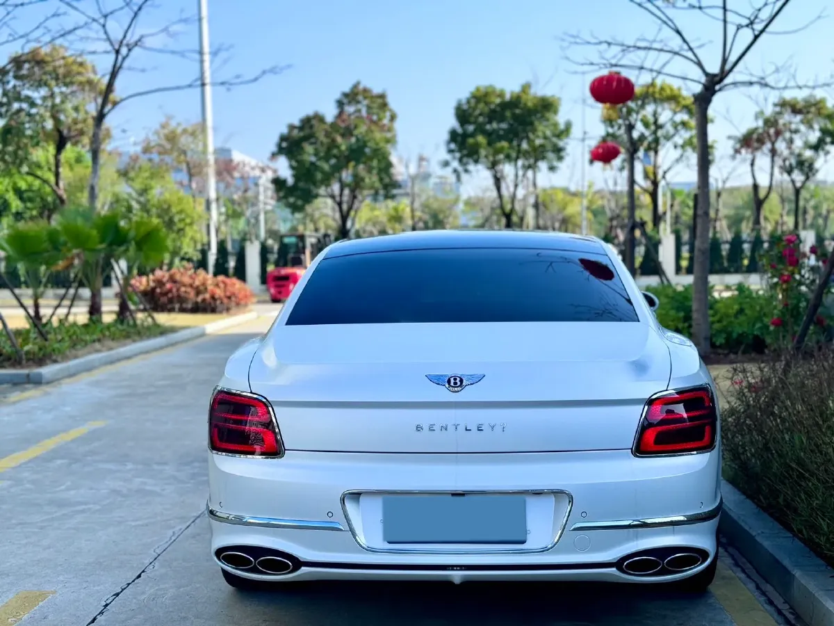 2021 Bentley Flying Spur 4.0T 550HP V8 8DCT,autocango,china used car exporter,china ev exporter,chinese used car exporter,chinese used ev exporter