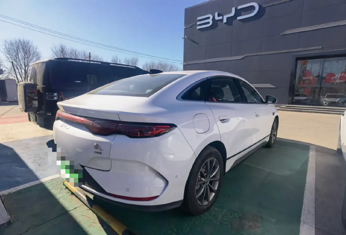 2025 BYD QinL BEV,autocango,china used car exporter,china ev exporter,chinese used car exporter,chinese used ev exporter