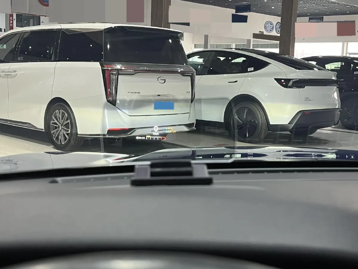2022 Lincoln Corsair 2.0T 245HP L4 8AT,autocango,china used car exporter,china ev exporter,chinese used car exporter,chinese used ev exporter