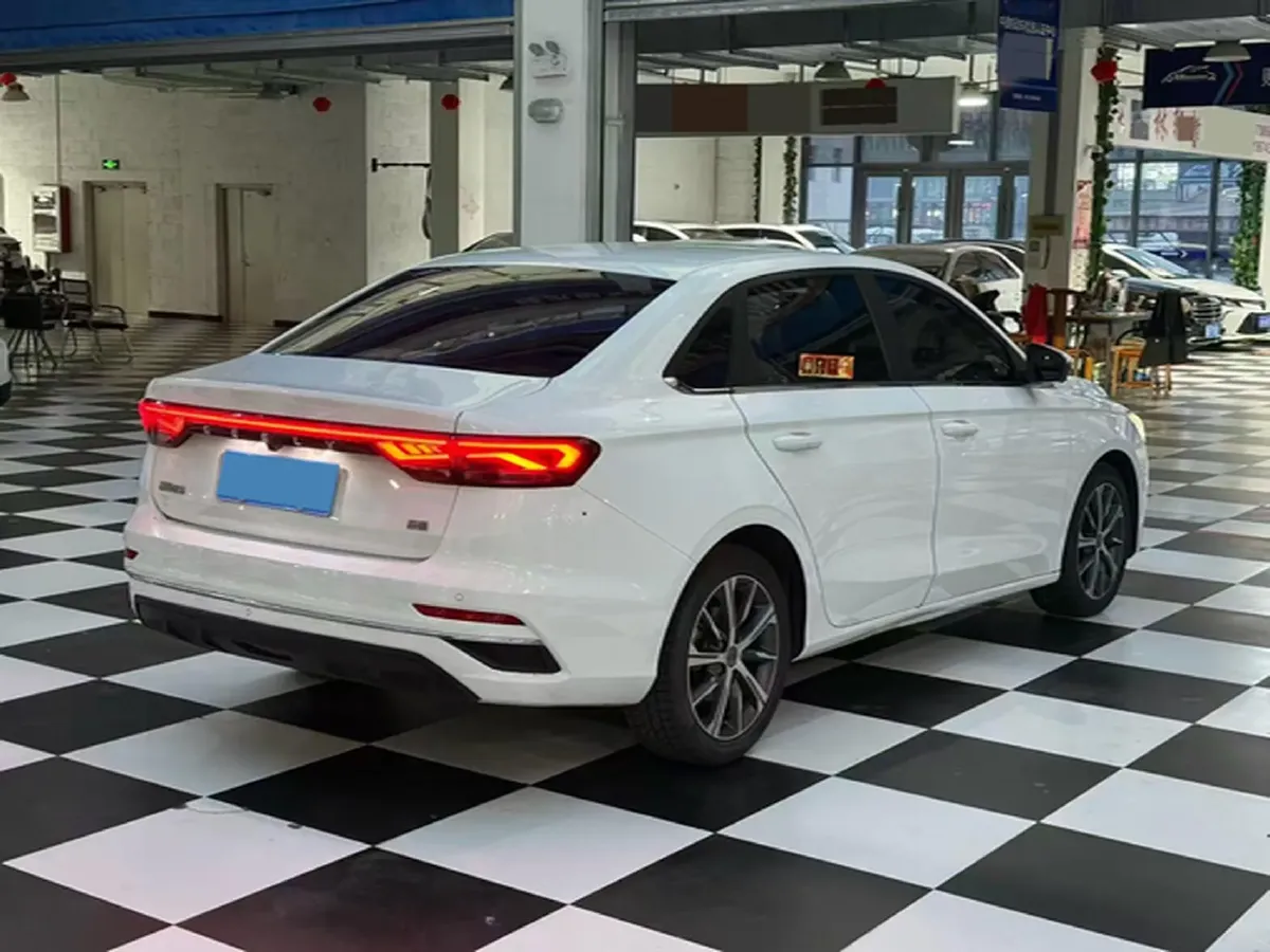 2022 Geely Emgrand 1.5L 114HP L4 CVT,autocango,china used car exporter,china ev exporter,chinese used car exporter,chinese used ev exporter