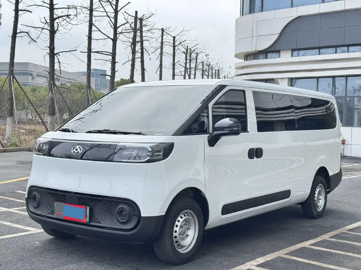 2025 MAXUS XinTu V70 2.0T 150HP L4 9AT,autocango,china used car exporter,china ev exporter,chinese used car exporter,chinese used ev exporter