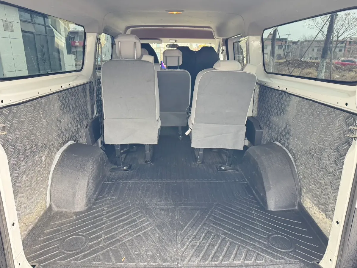 2025 MAXUS XinTu V70 2.0T 150HP L4 9AT,autocango,china used car exporter,china ev exporter,chinese used car exporter,chinese used ev exporter