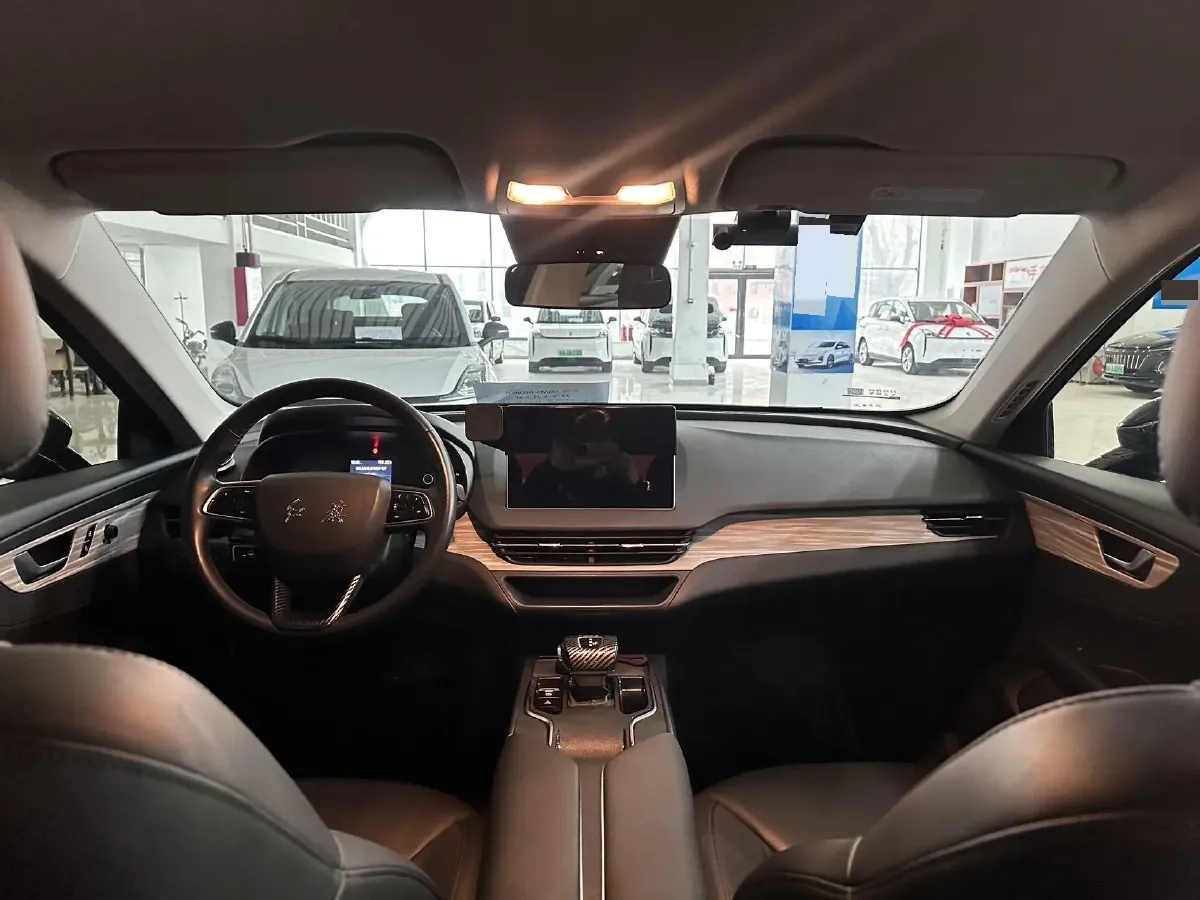 2023 HongQi E-QM5 BEV 82KWH,autocango,china used car exporter,china ev exporter,chinese used car exporter,chinese used ev exporter